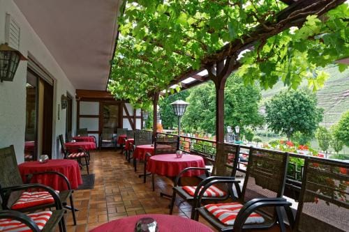 Weinhaus Hirschen Bruttig Hotel in Cochem-Zell