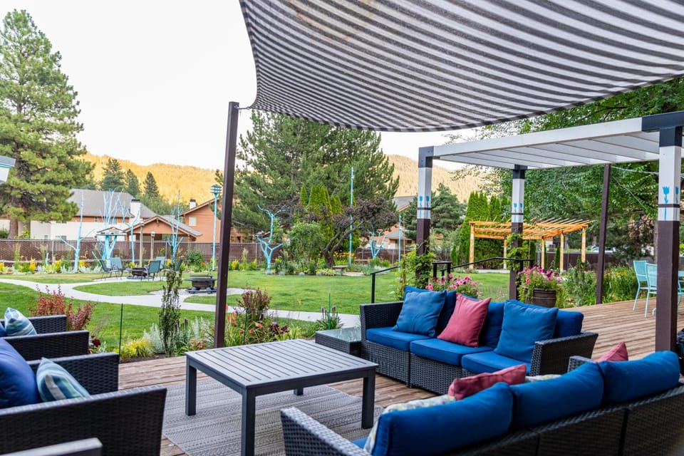 Blue Elk Inn Hotel in Leavenworth