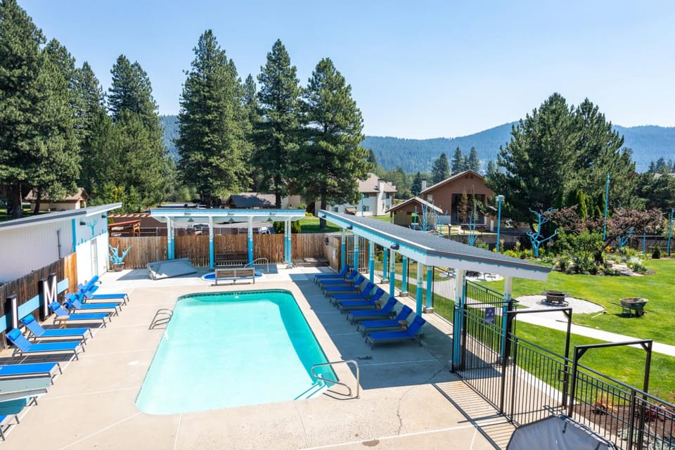 Blue Elk Inn Hotel in Leavenworth