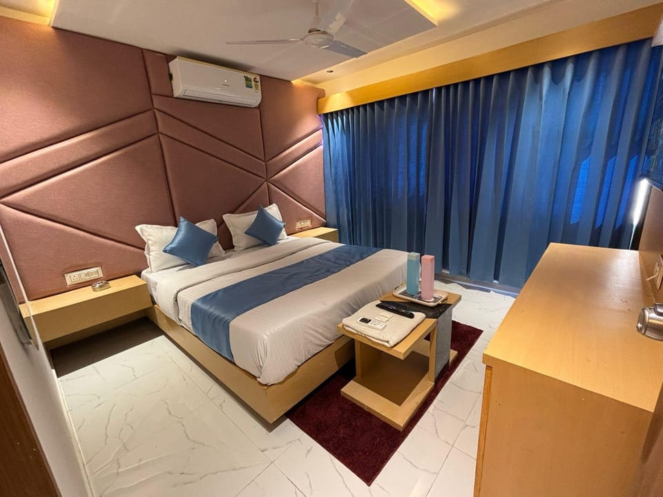 HOTEL PHONIEX Hotel in Ahmedabad