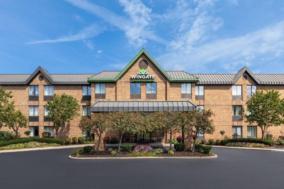 Wingate by Wyndham Utica Hotel in Utica