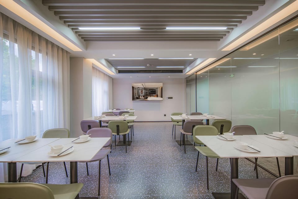 Qingmu Platinum Hotel (Nanjing Hanzhongmen Street Hexi Wanda Branch) Hotel in Nanjing