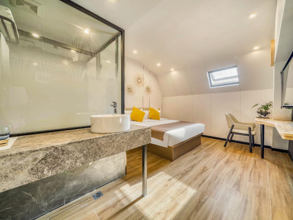 Via Hotel Hangzhou West Railway Station Hotel in Hangzhou