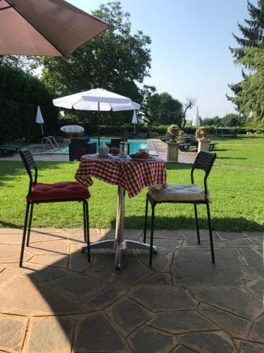 "Ai 4 Soli" Hotel in Lombardy