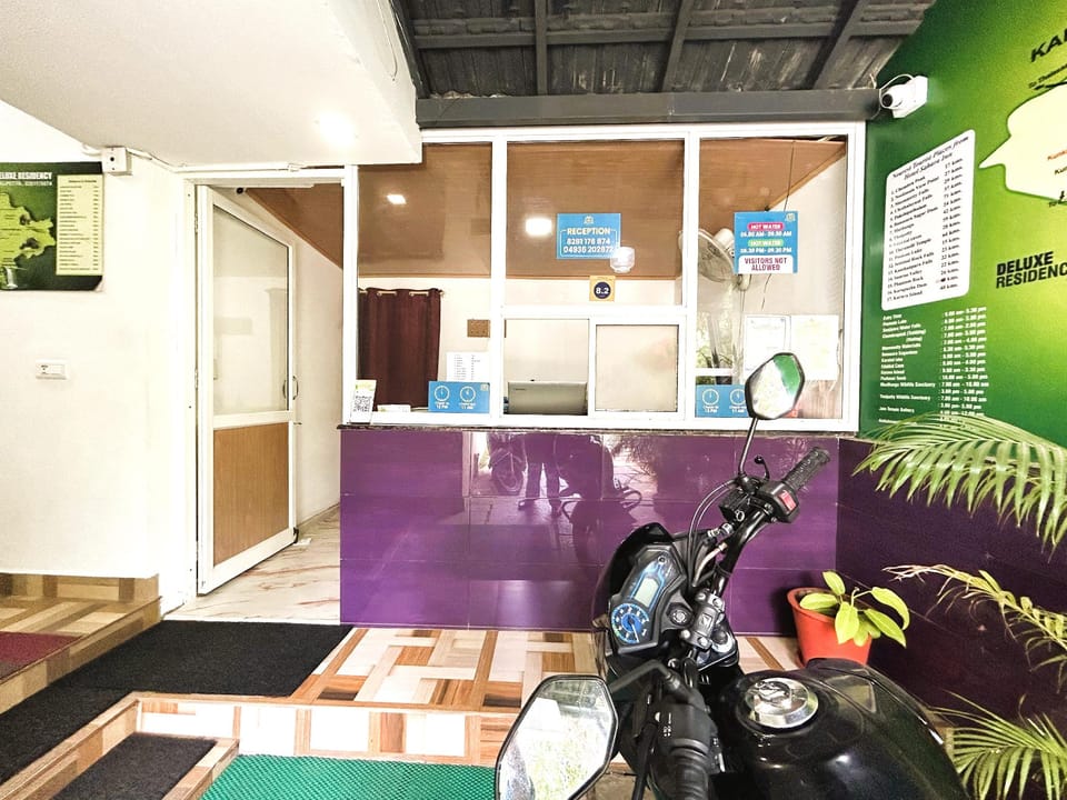 deluxe residency Hostel in Kerala