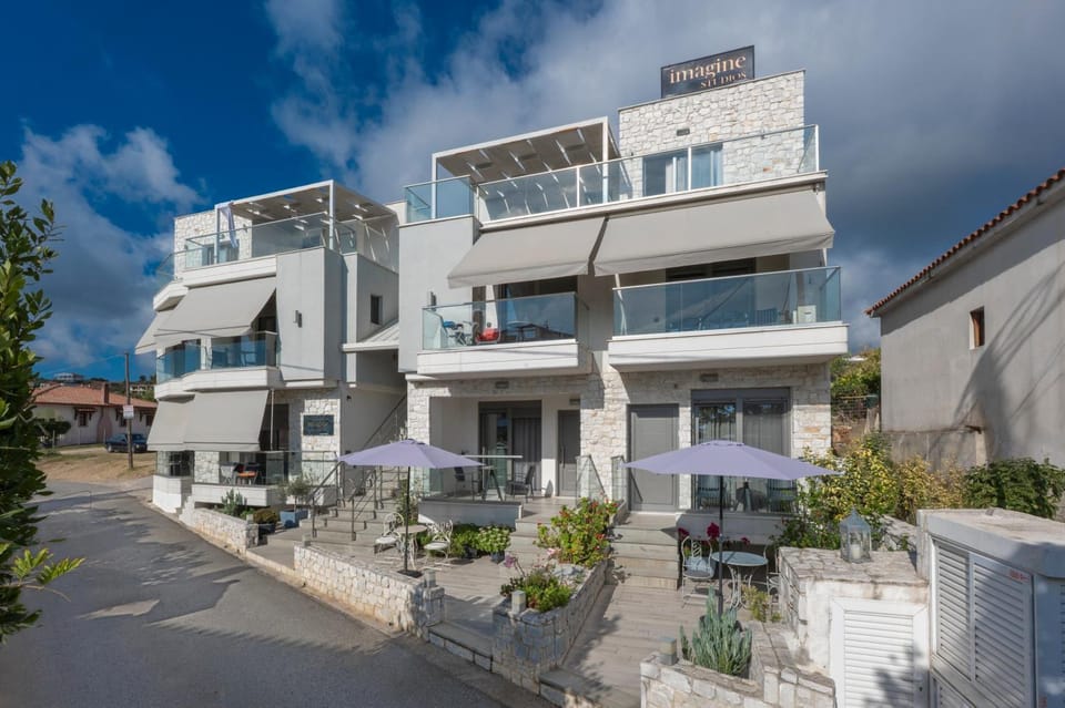 Imagine Studios Hotel in Halkidiki