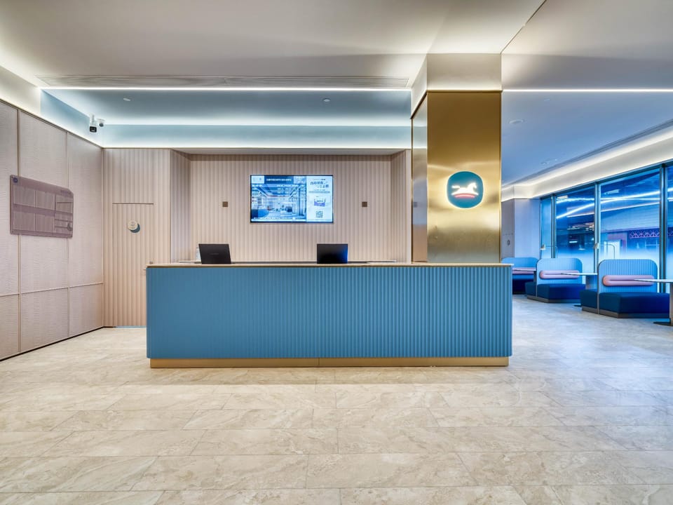 Hanting Hotel Ningbo Hangzhou Bay Jili Jihao Commercial Hotel in Zhejiang