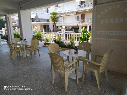 Hause Zorbas Hotel in Halkidiki