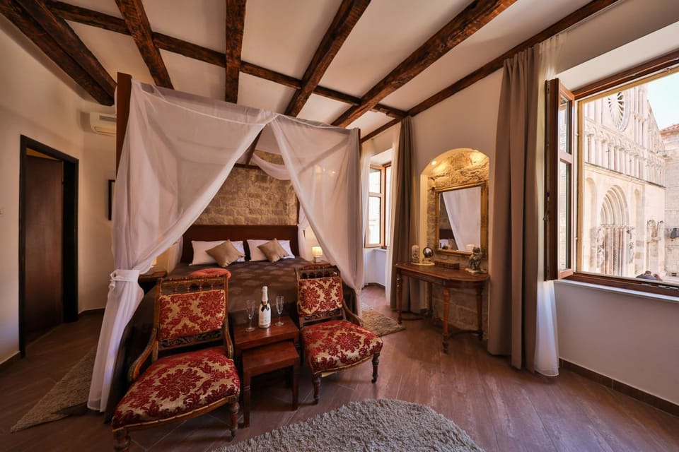 Luxury Rooms Contessa Vitali Hotel in Zadar