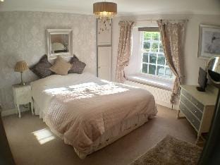Polean Farm Cottages Hotel in England