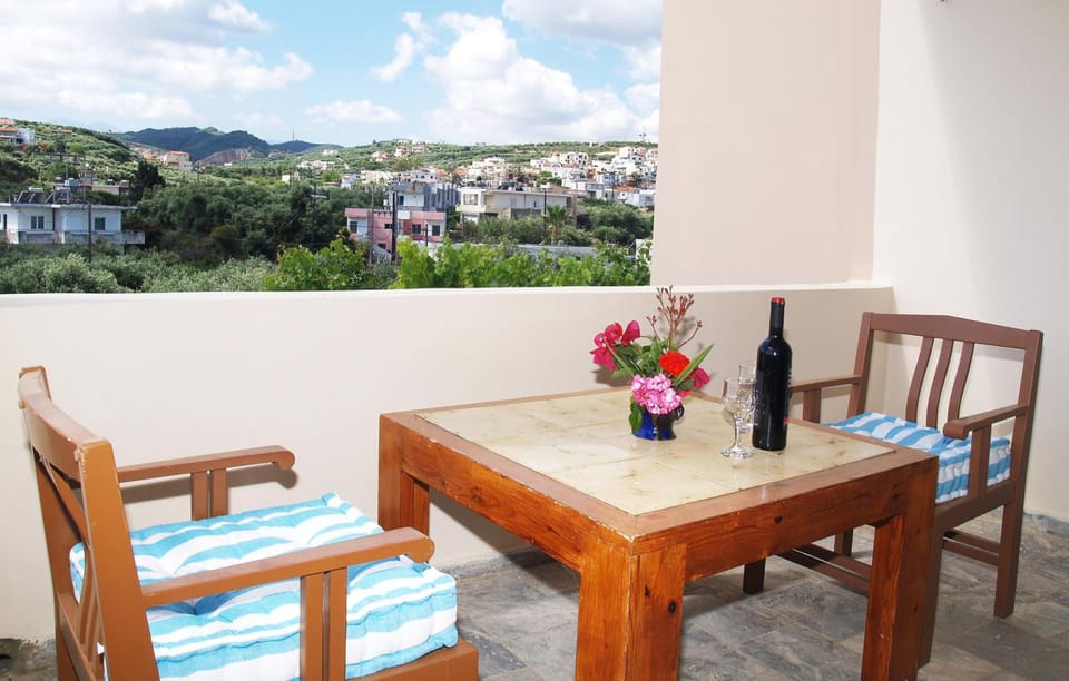 El Greco Studios Hotel in Agia Marina