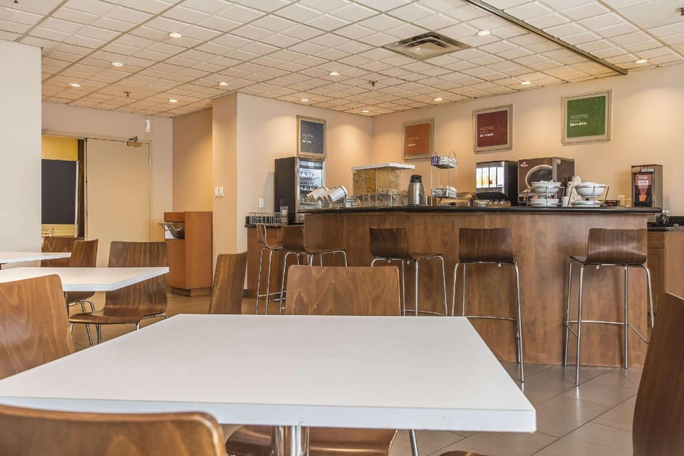 Coffee shop