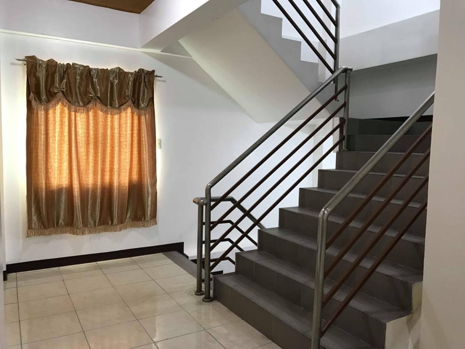 Meaco Royal Hotel-Malabon Hotel in Region of Manila