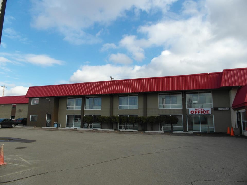 West View Motel Hotel in Alberta