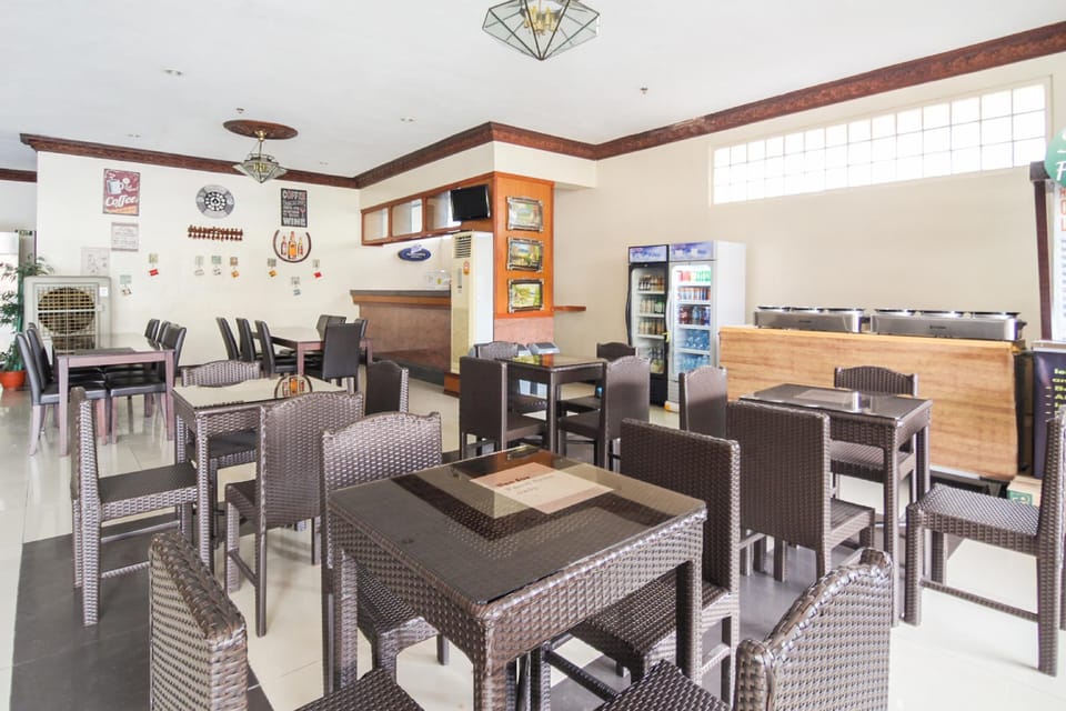Jy Crown Palace Hotel in Lapu-Lapu City