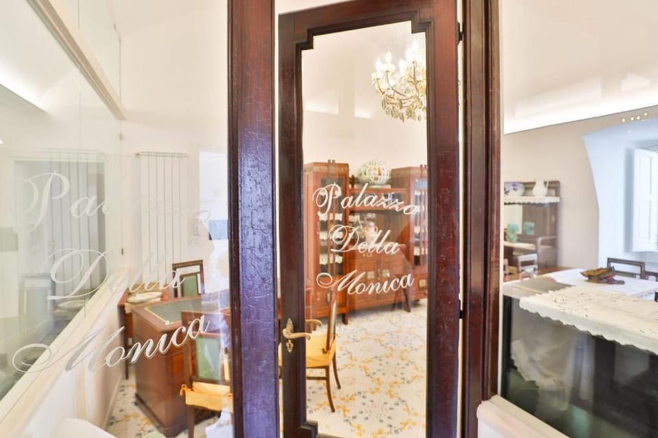 Della Monica Rooms Hotel in Vietri sul Mare