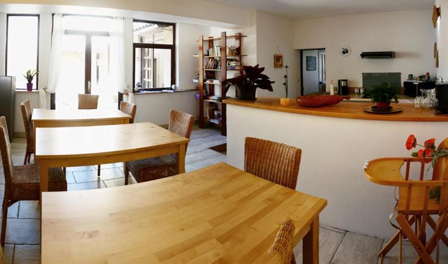 Les Trois Fontaines Hotel in Poitiers