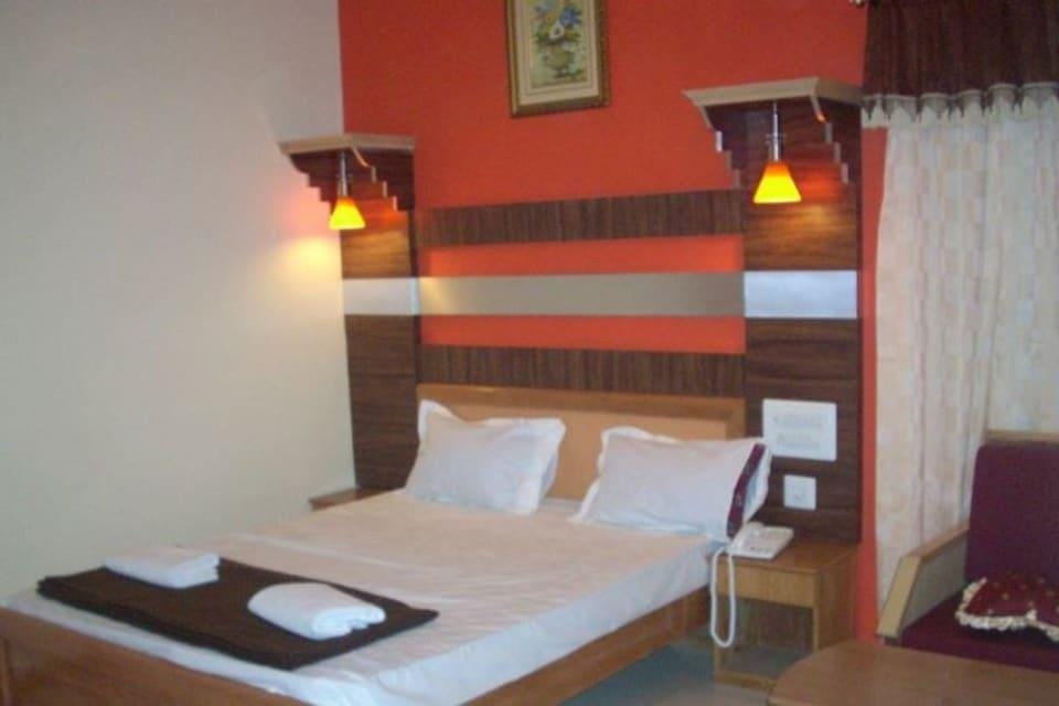 Hotel Athithi Hotel in Mysuru