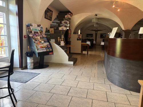 Les Hirondelles Hotel in Auvergne-Rhône-Alpes