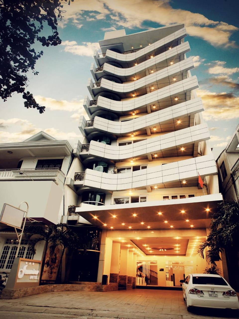 COSIANA HUE HOTEL  Hotel in Vietnam