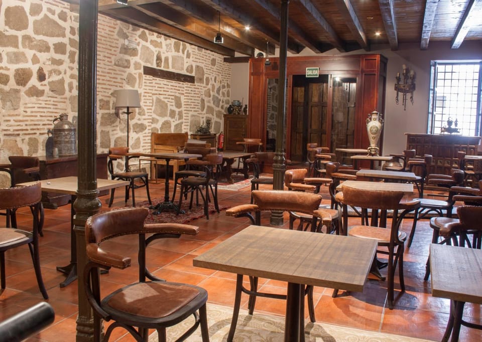 Bar/lounge
