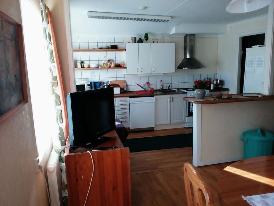 Vandrarhemmet Hammar - Hostel Hotel in Sweden