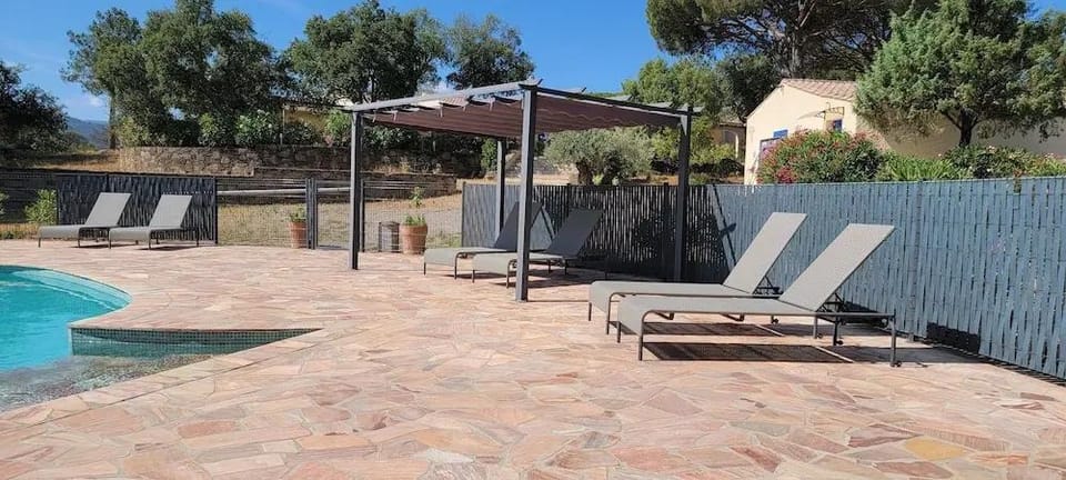 le Mas du Rouquan Hotel in Vidauban
