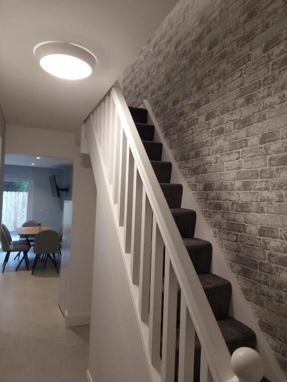 7 Eyre Square Lane Hotel in Galway