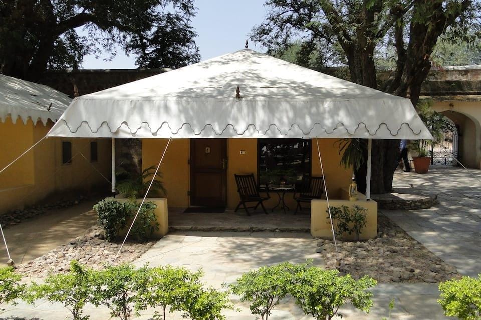 Samode Bagh Hotel in Jaipur