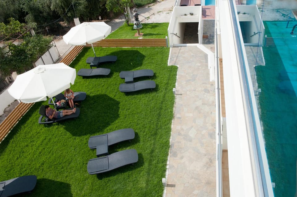 Aestas Apartments Hotel in Agia Marina