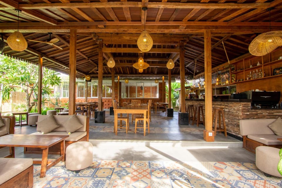 Moson Villa Legian Hotel in Kuta
