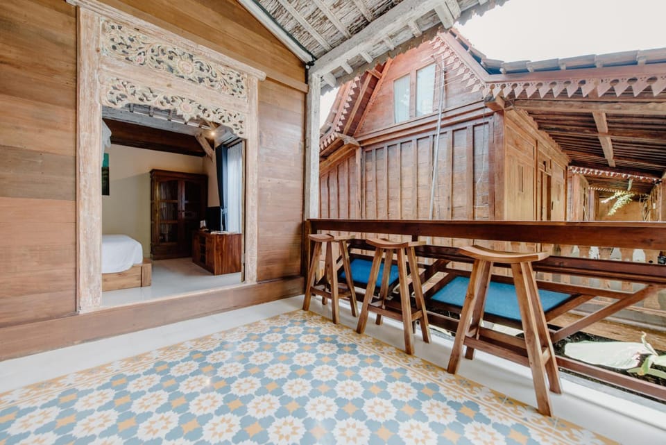 Moson Villa Legian Hotel in Kuta