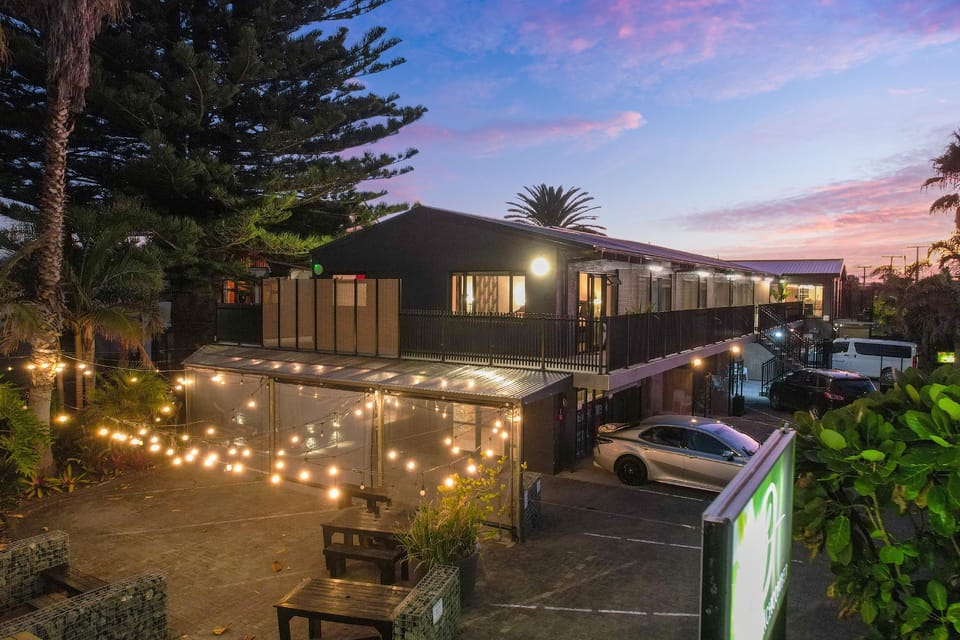 Orewa Beachcomber  Motel in Auckland Region