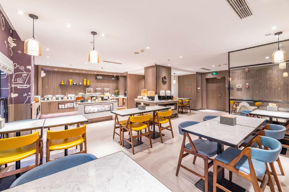 Hanting Premium Hotel Hangzhou Wulinmen Hushu South Road Hotel in Hangzhou