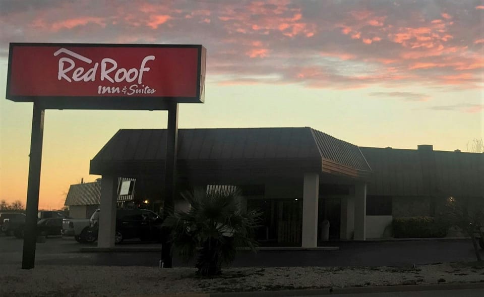 Red Roof Inn & Suites San Angelo Hotel in San Angelo