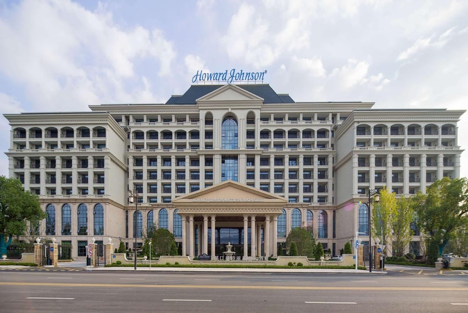 Howard Johnson Maitreya Plaza Xikou Hotel in Zhejiang
