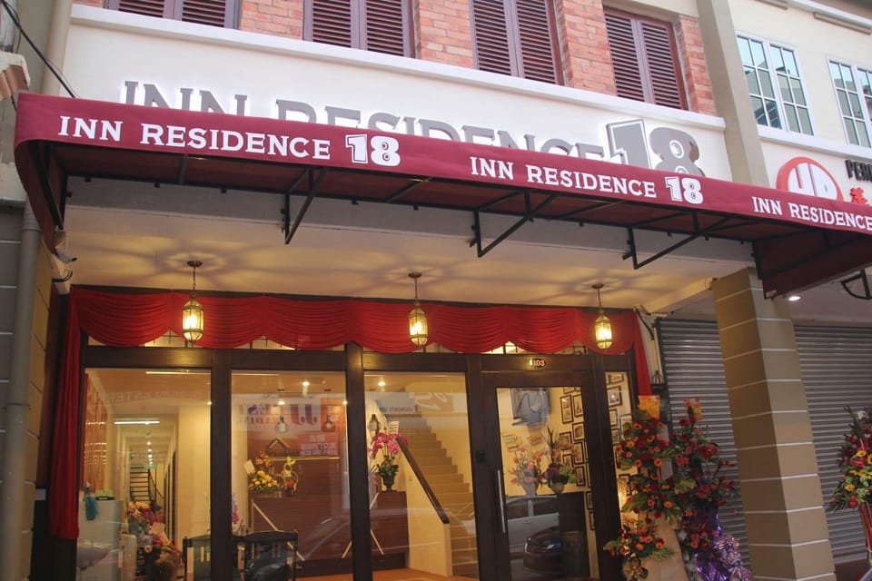 Inn Residence 18 Inn in George Town