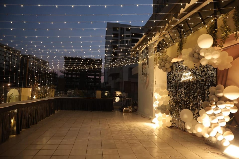 Hotel Elegant Inn - Vesu, Surat Hotel in Gujarat