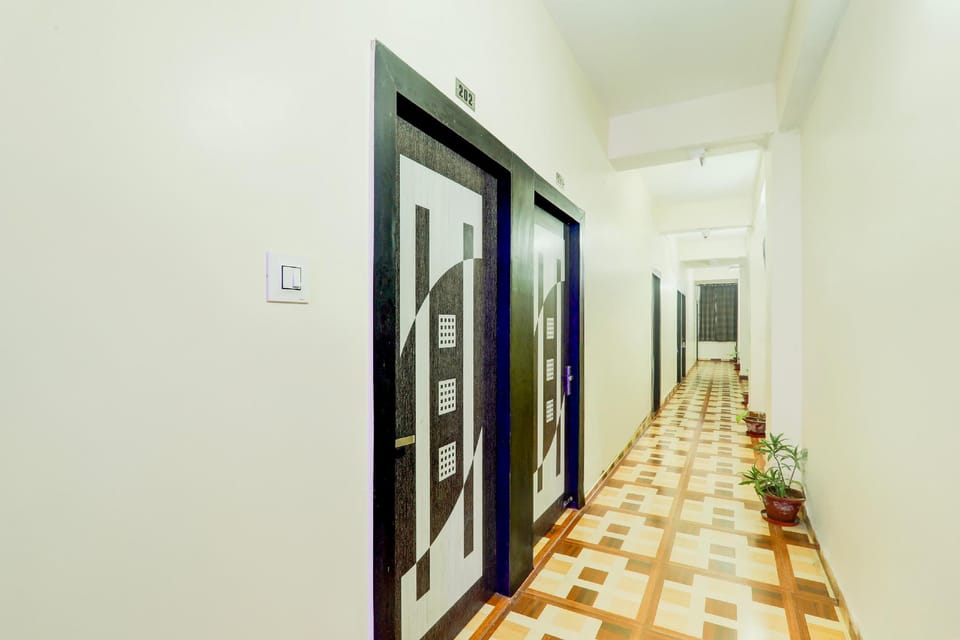 Collection O Jagdeo Path Patna Hotel in India