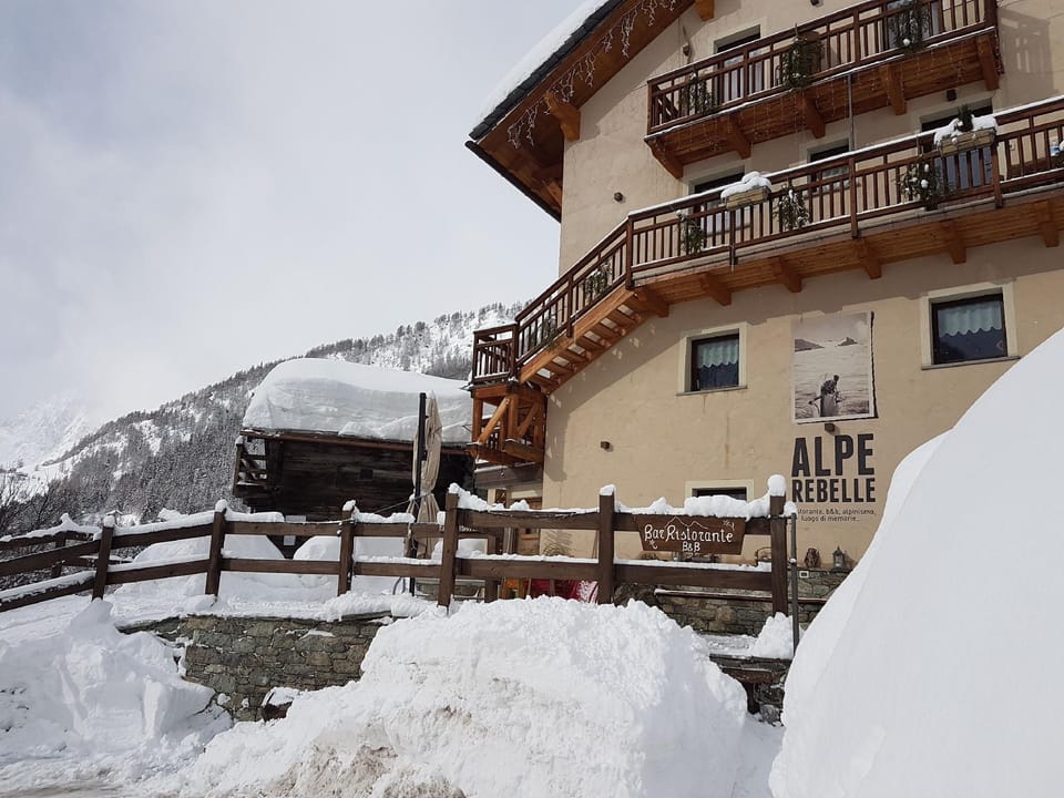 Alpe Rebelle Hotel in Aosta Valley, Italy