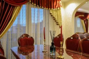 Belle Apparemment 80 m2 Double Séjour à Strasbourg Hotel in Eckbolsheim