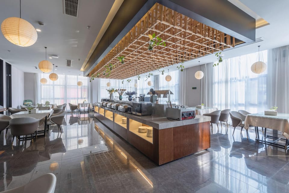 Metropolis Hotel (Ma'an Shandong Station  Anhui Industry university Branch) Hotel in Nanjing