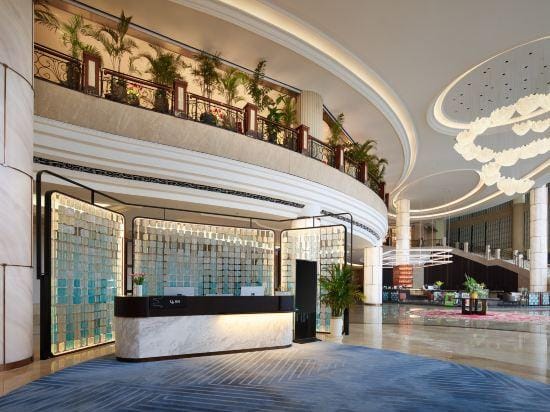 Golden Tulip South Lake Jiaxing Hotel in Zhejiang