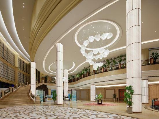 Golden Tulip South Lake Jiaxing Hotel in Zhejiang