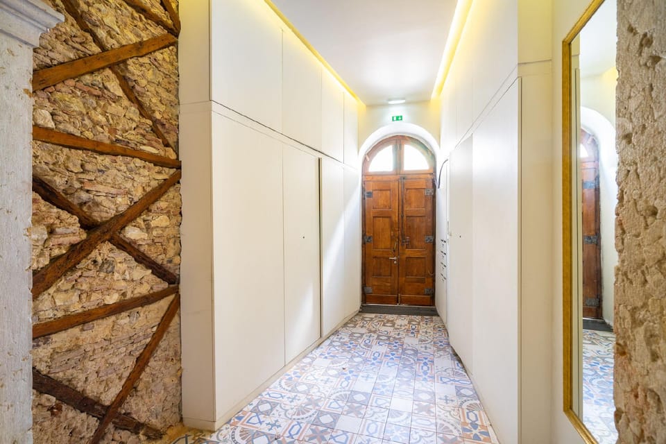 Alcântara Premium Studio Hotel in Lisbon
