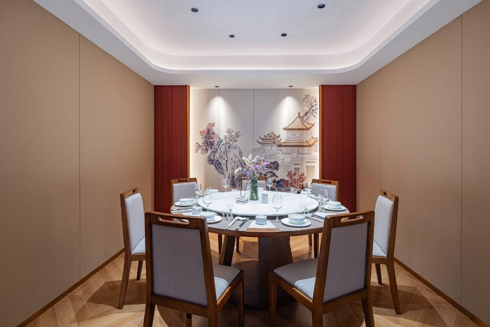 Lingmei International Hotel Hotel in Hubei