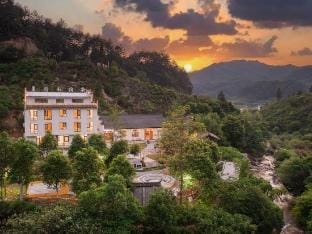 Wuyuan Your courtyard Hotel in Zhejiang