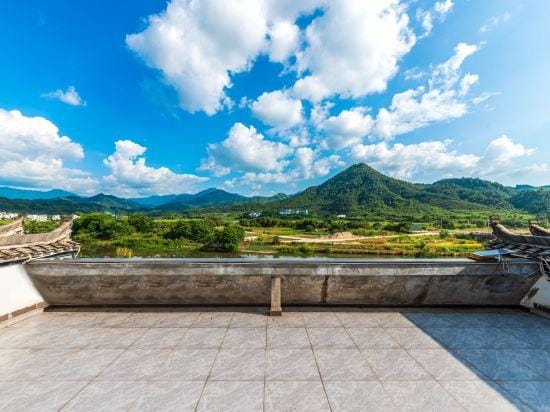 Zeyuan Homestay Hotel in Zhejiang
