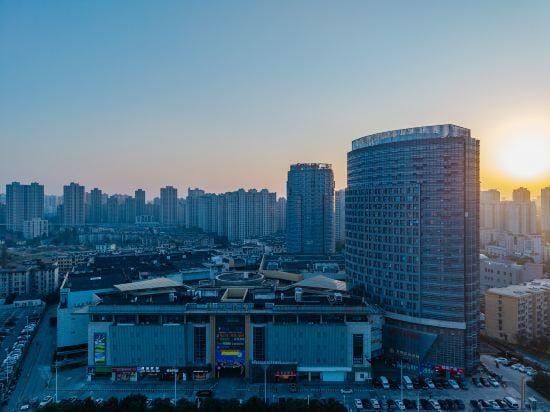 Wenhui Hotel (Wuhu High-speed Railway Station) Hotel in Nanjing
