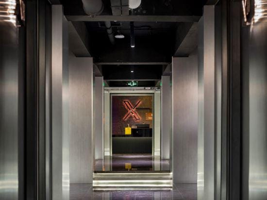 quantum electronic sports Hotel in Wuhan